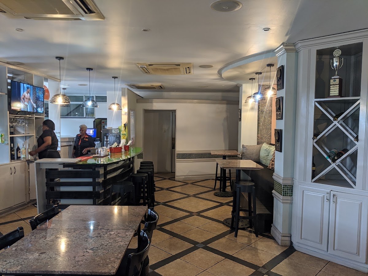 OMG Restaurant & Coffee Bar — Manchester