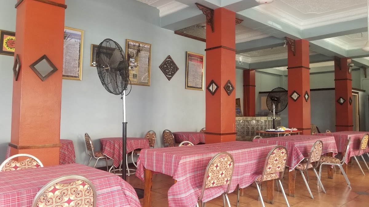 Moby Dick Restaurant & Lounge photo 3