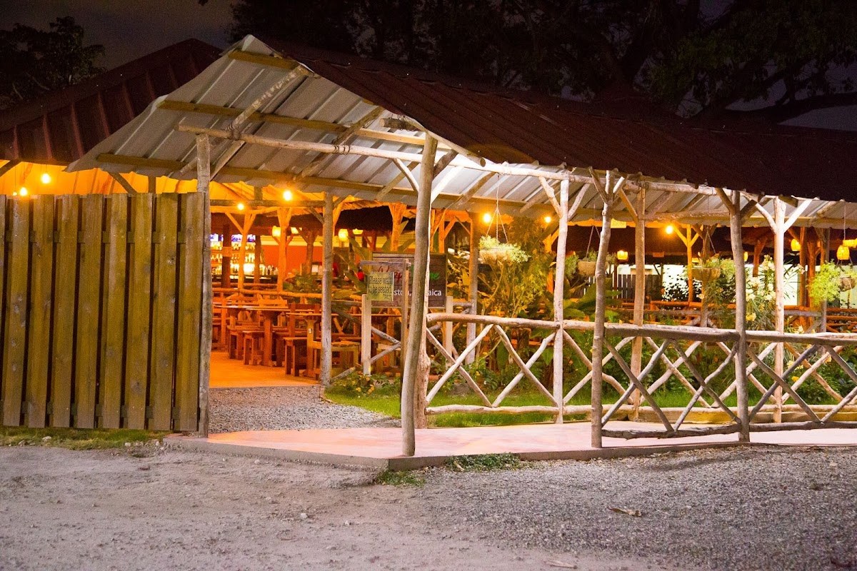 PeppaThyme Kitchen & Grill — St. Andrew