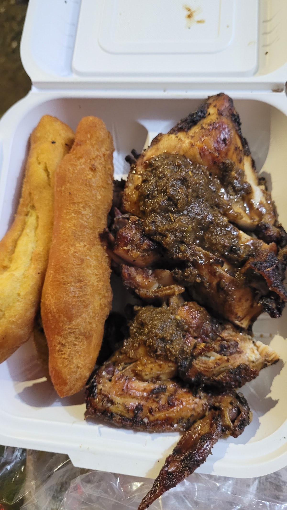 Piggy's Jerk Centre photo 2