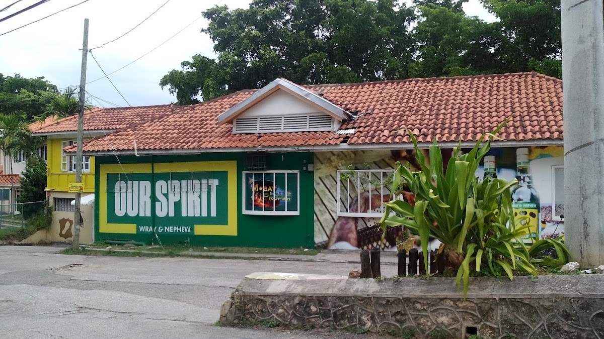 Mobay Proper Bar and Grill photo 2