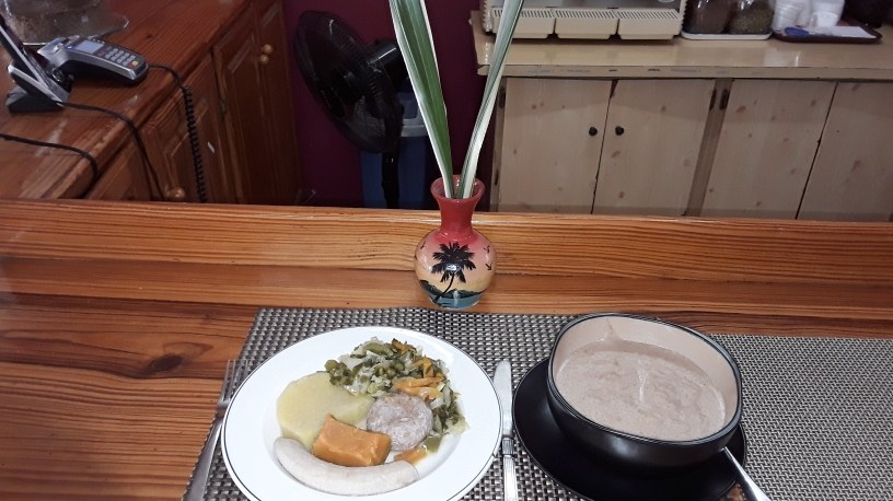 Healthy Way Vegetarian Kitchen & Health Food Store photo 1
