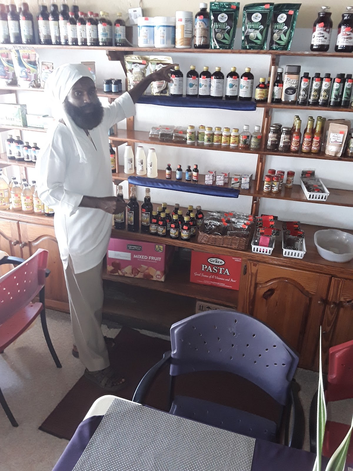 Healthy Way Vegetarian Kitchen & Health Food Store photo 3