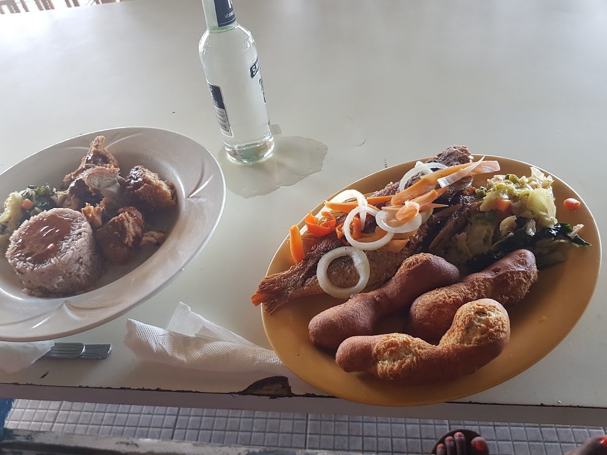 Flavours on the Beach (Flavours Beach Bar & Restaurant) photo 1
