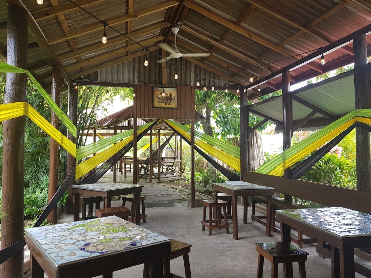Captain Morgan's Buccaneers Jerk Centre (Buccaneers Jerk & Juice) photo 2