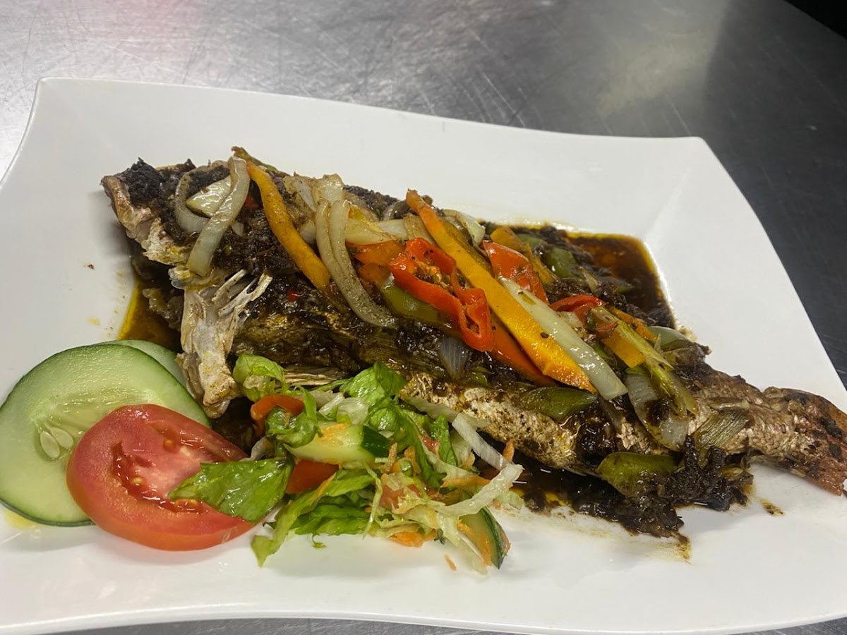 Ikaana Restaurant & Lounge photo 3
