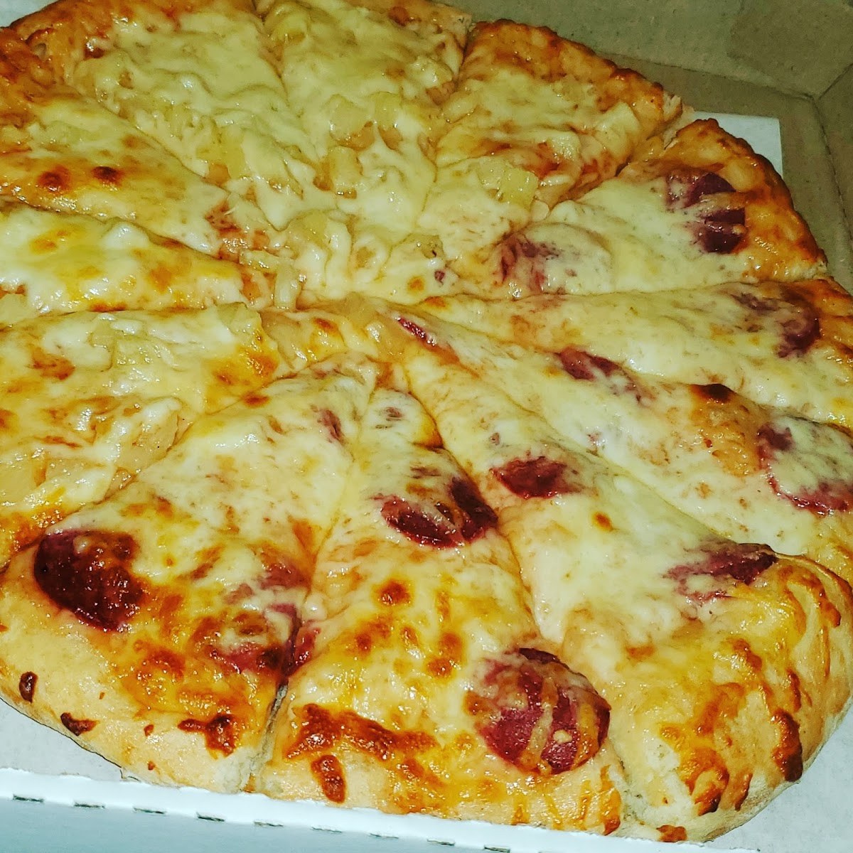 Ally's Pizza & More photo 2