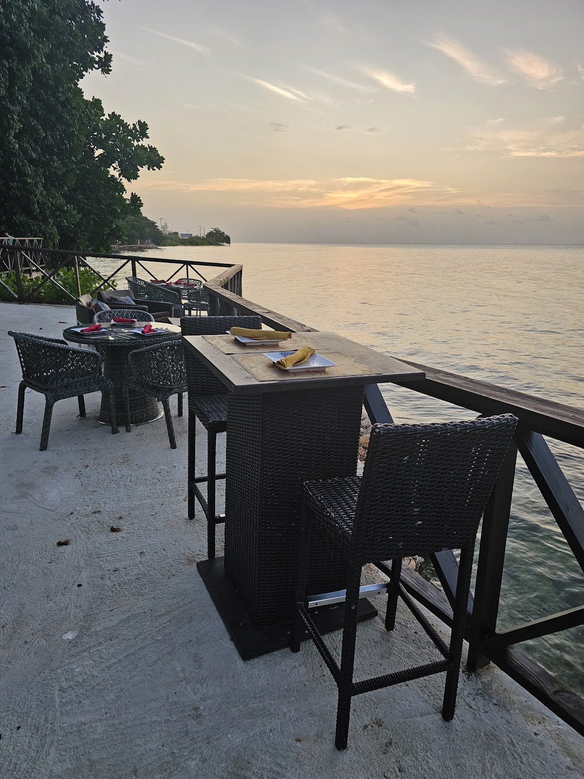 Sky Beach Bar & Seafood Grill — Hanover