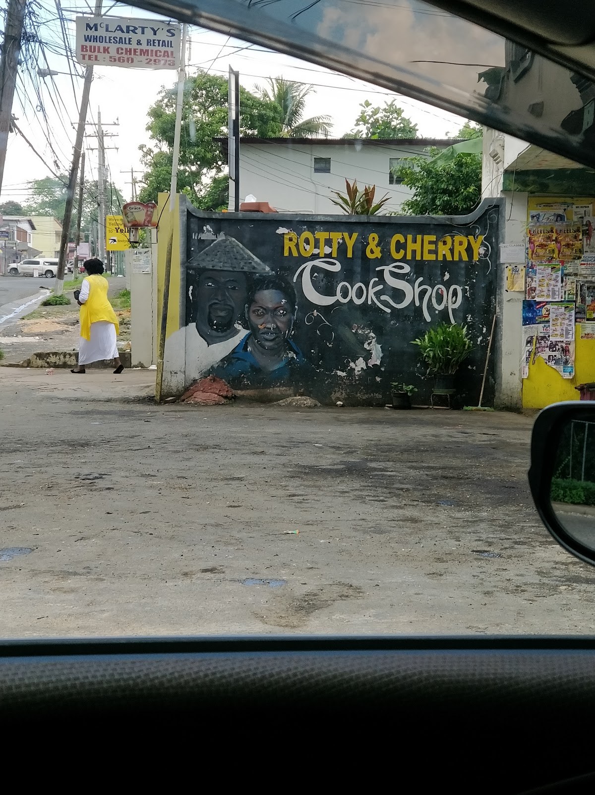 Rotty & Cherry Cook shop photo 2