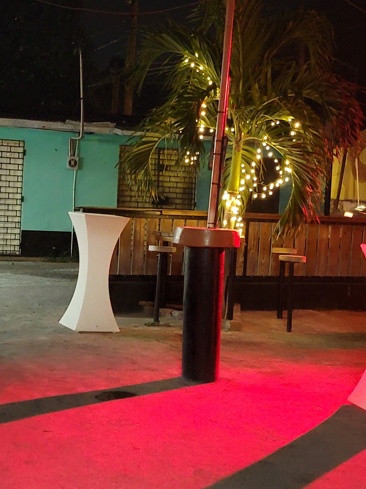 Kavalli's Jerk Pit Entertainment Center photo 1