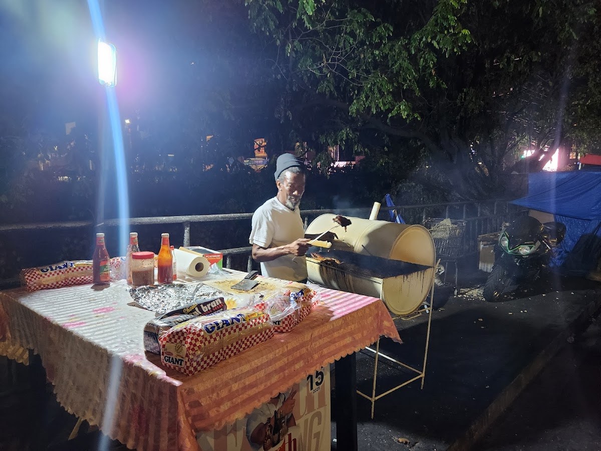 Wally Pan Chicken — Kingston
