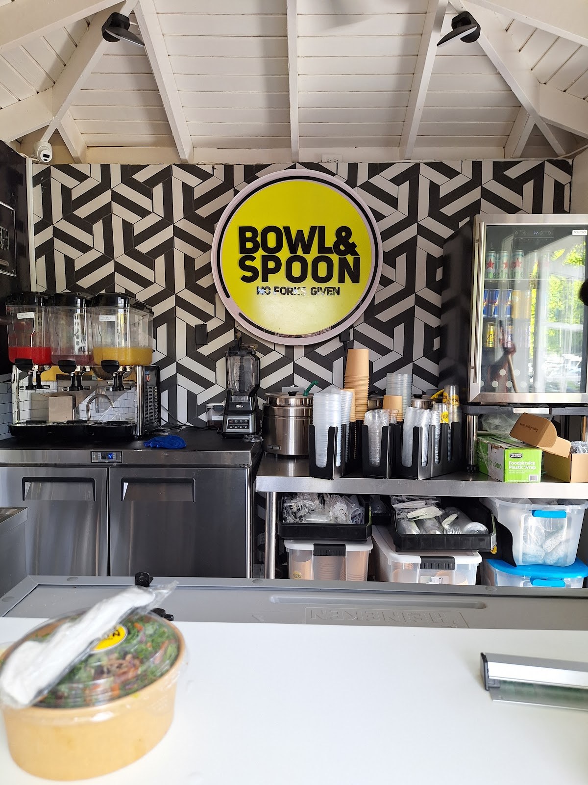 BOWL & SPOON - Salads, Bowls, Soups, Natural Juices photo 2