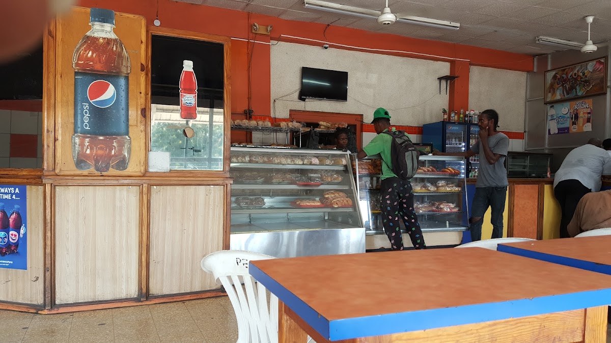 Pete's | Restaurant & Bakery photo 3
