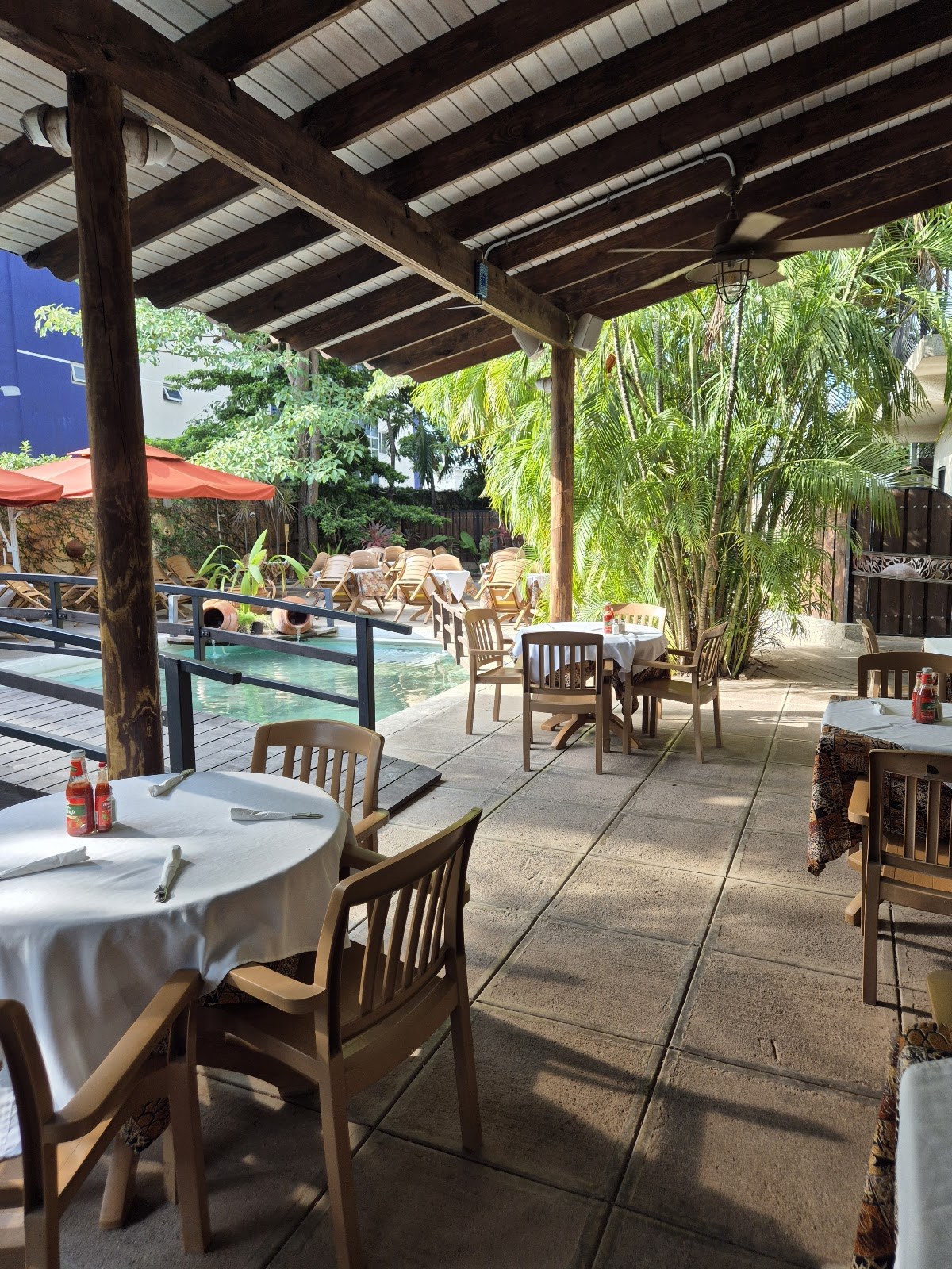 South Avenue Grill — St. Andrew