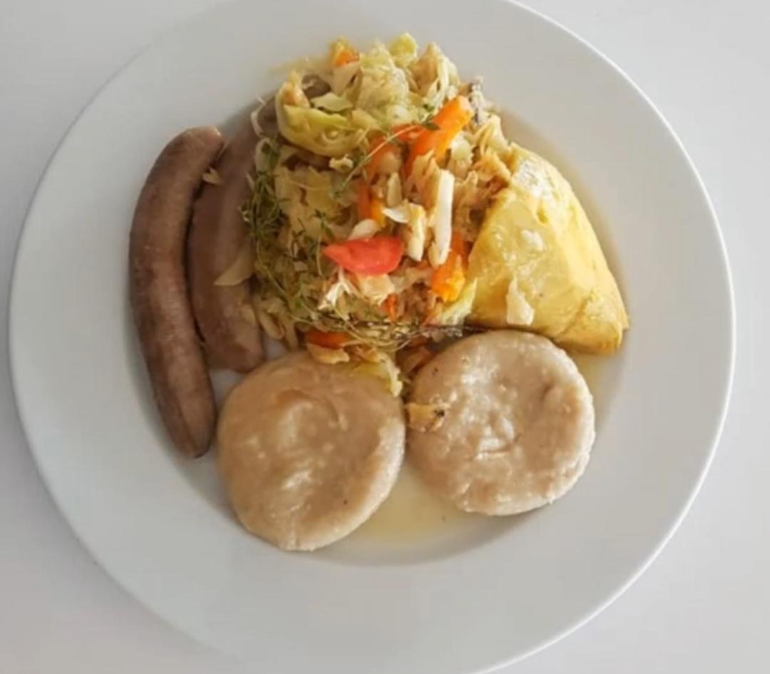 Taste Grandiose Restaurant & Catering Ltd photo 1
