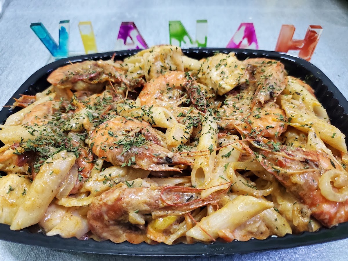 Vianah Cafe — Clarendon