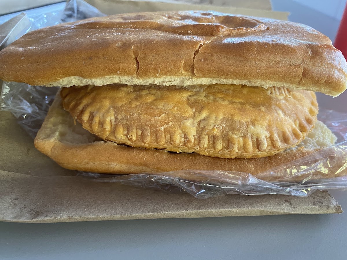 Juici Patties — Clarendon