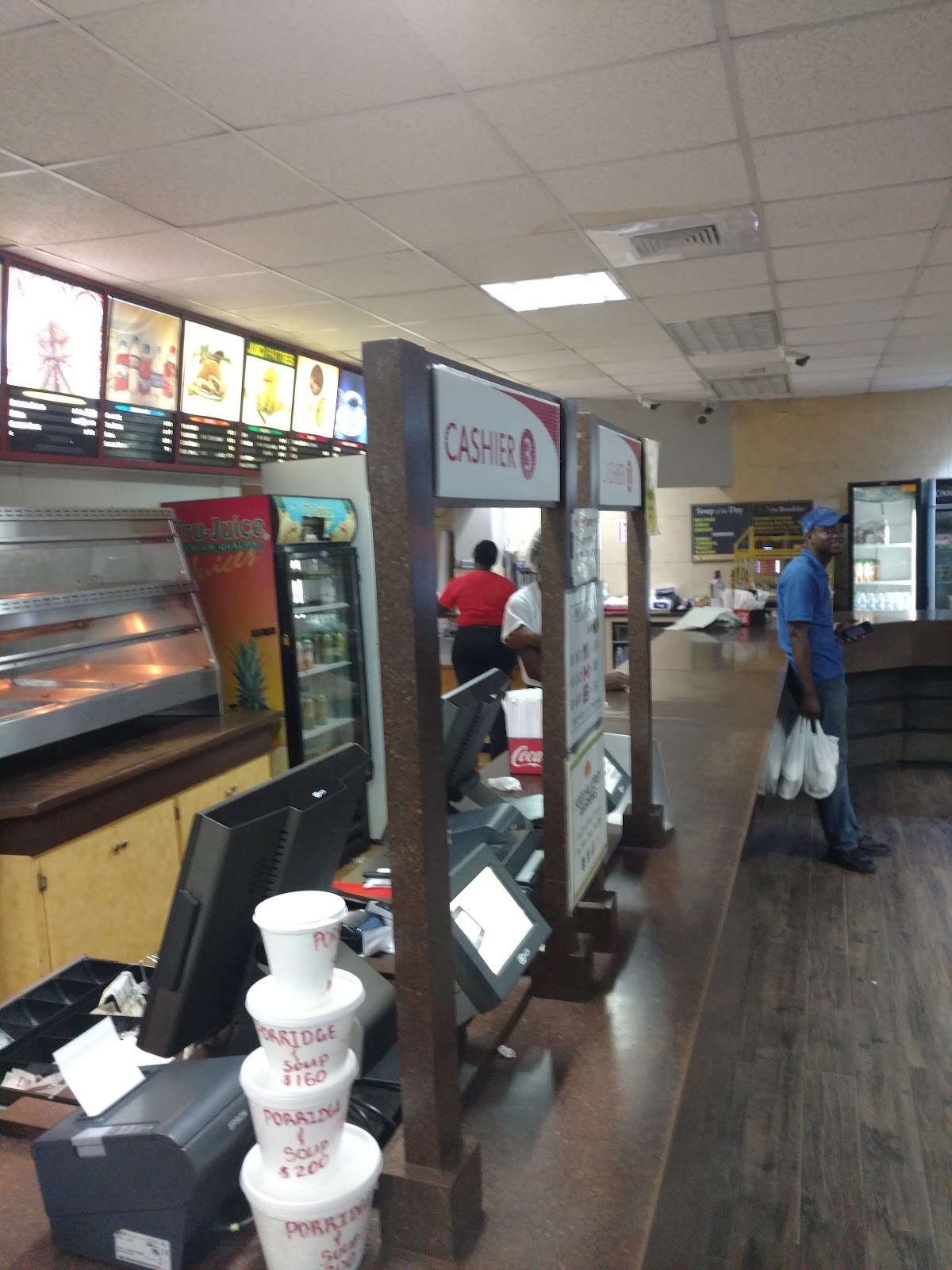 Juici Patties clarendon park photo 2