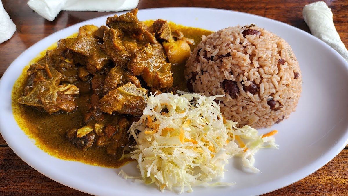 Murray’s Fish and Jerk Hut photo 2