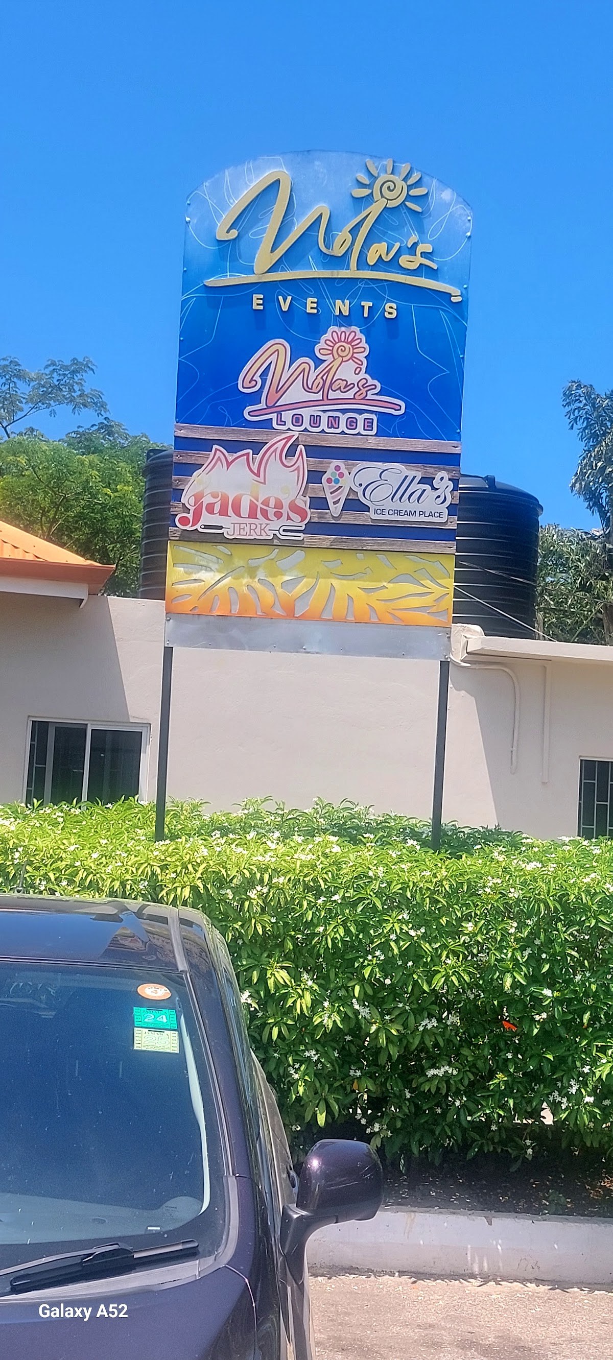 Luana's Jerk Centre & Sports Bar photo 1