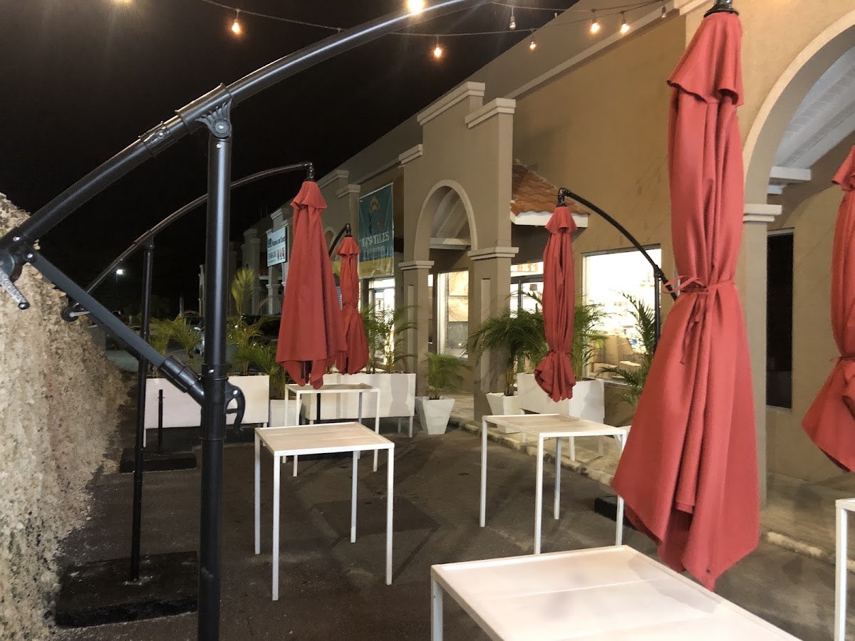 Monte Carlo 404 lounge — St. Elizabeth