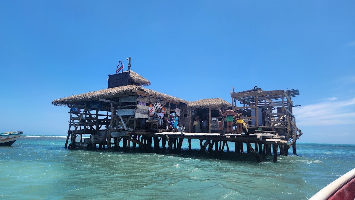Floyd's Pelican Bar photo 3
