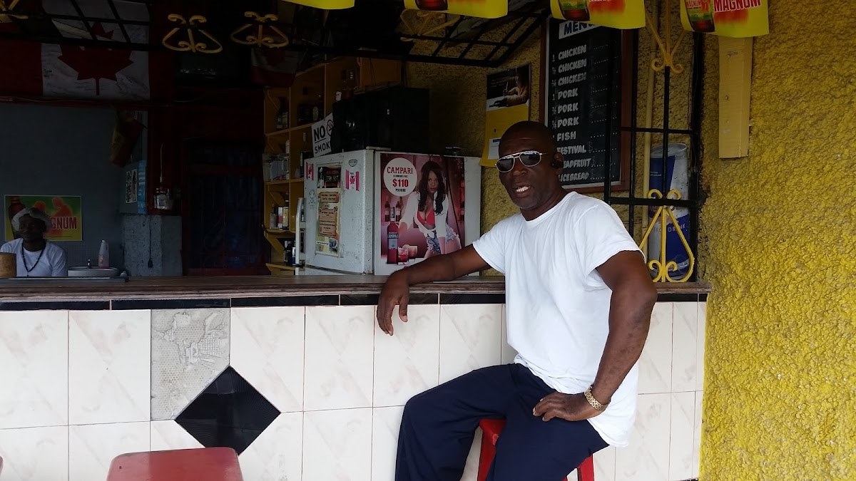 Jerk Hut photo 3