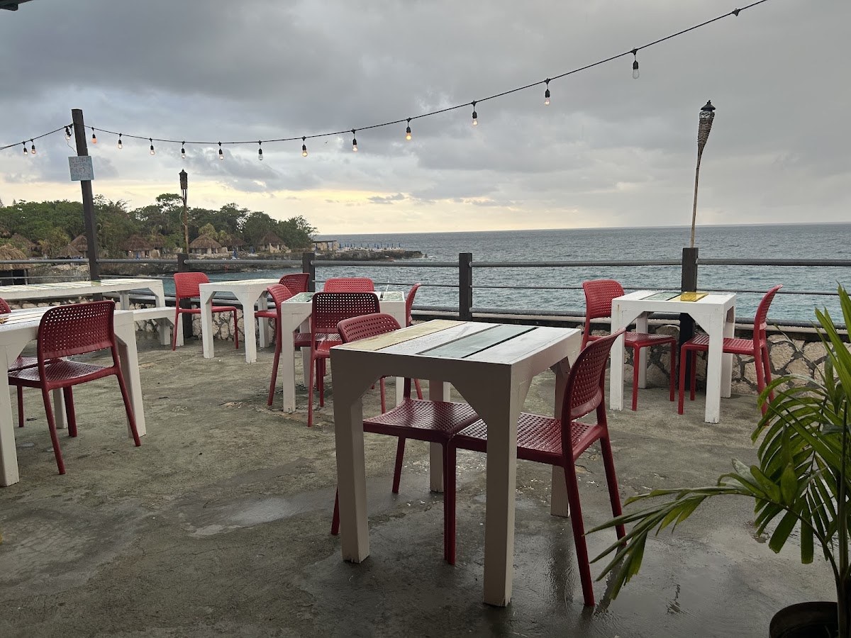 Pushcart Jerk Center & Rum Bar — Westmoreland