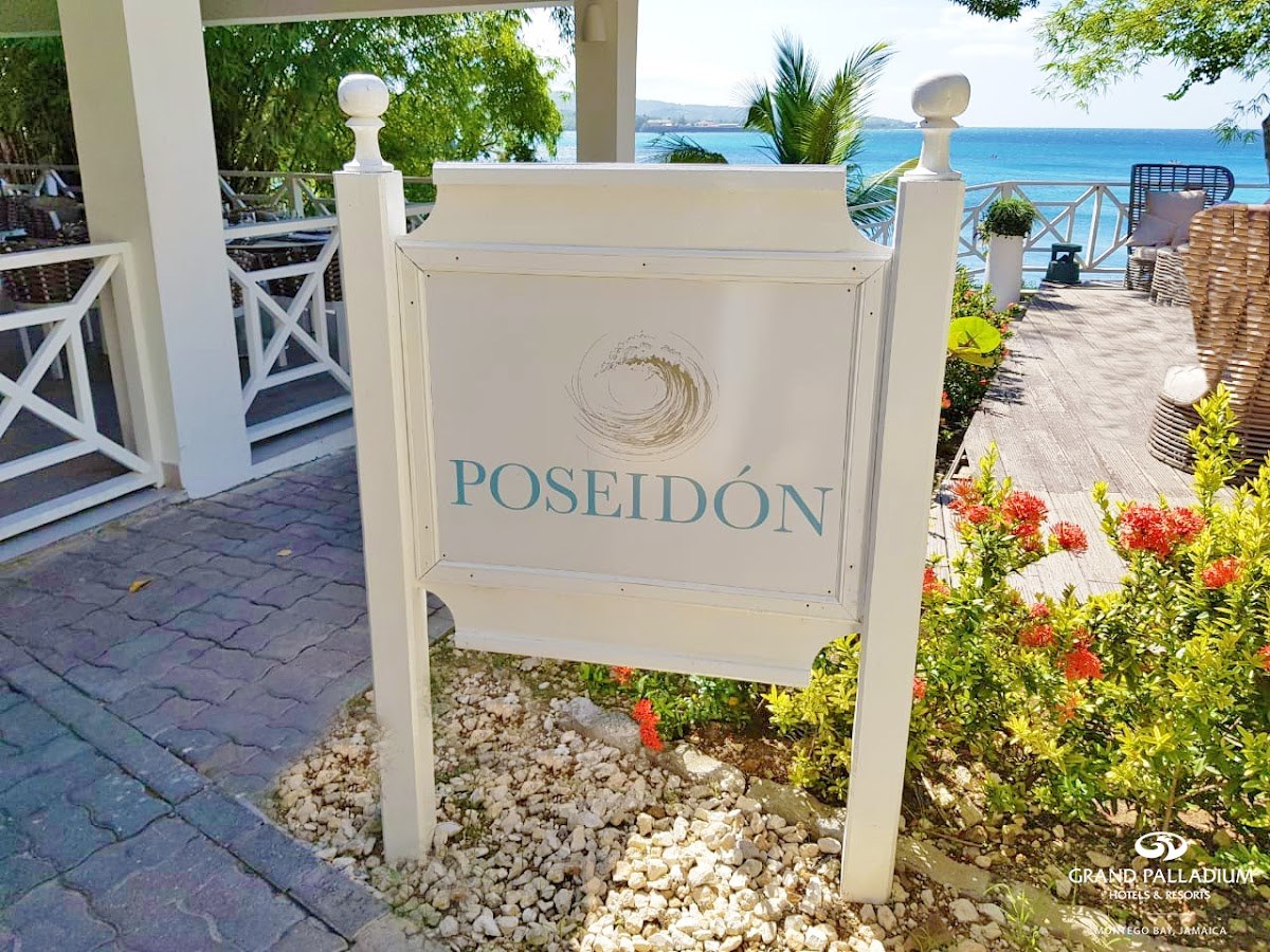 Poseidon Restaurant photo 2