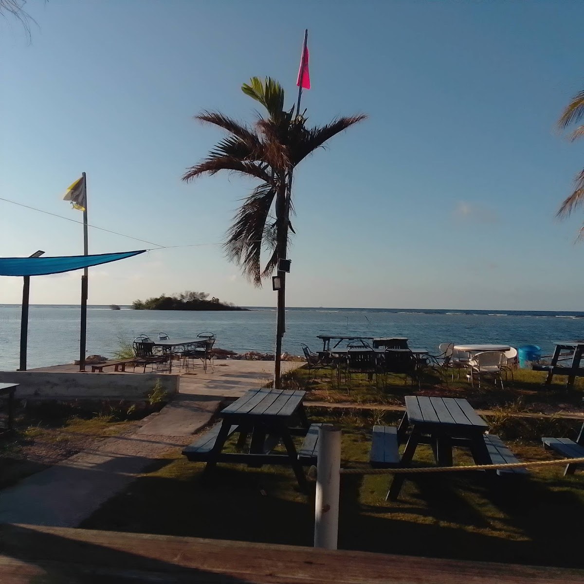 smokeez by the sea photo 3