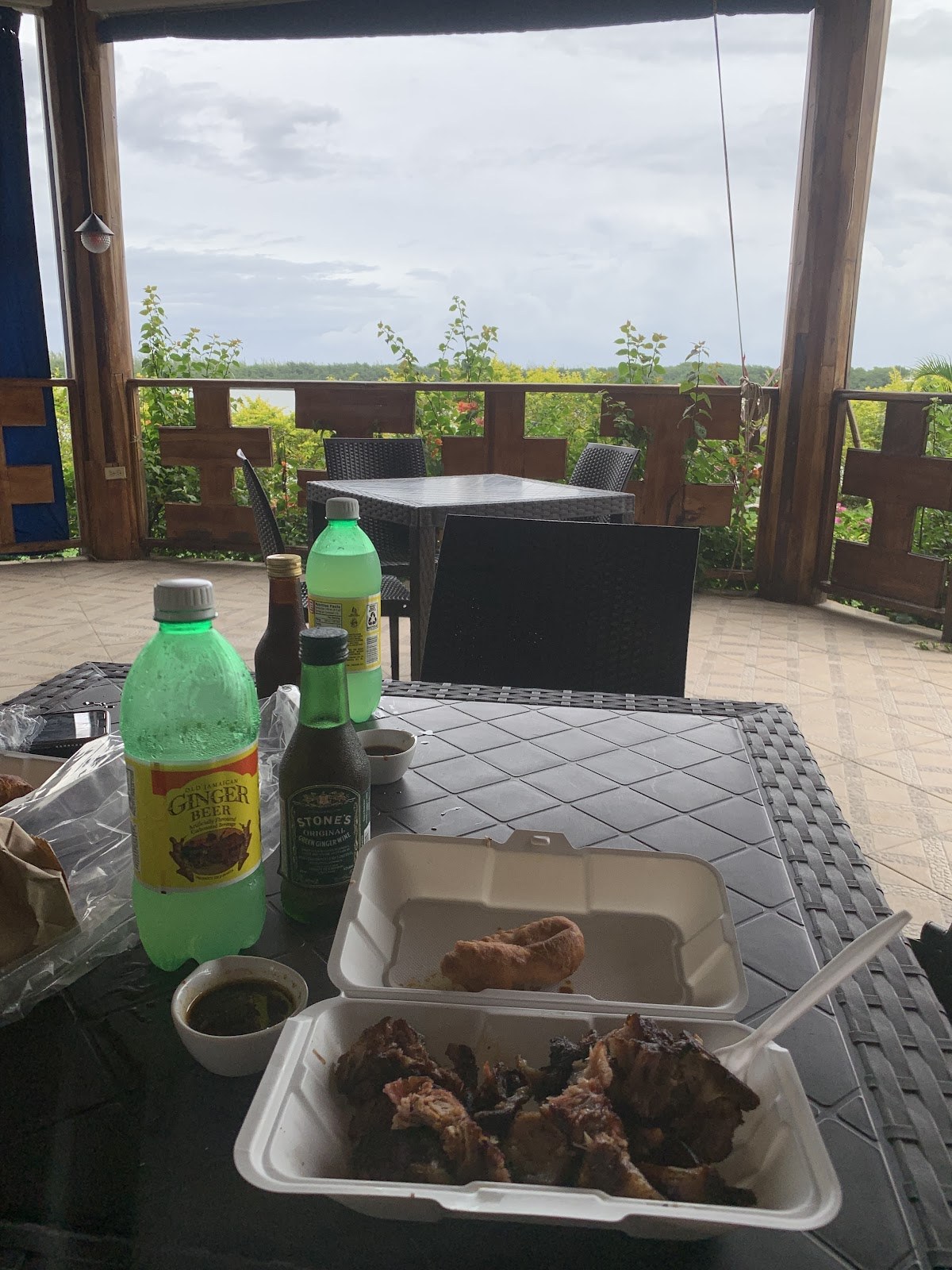Hoptscotch Jerk Centre — Trelawny