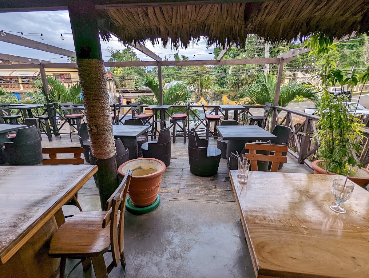 Linda's Jerk & Sea Food Restaurant — St. Ann