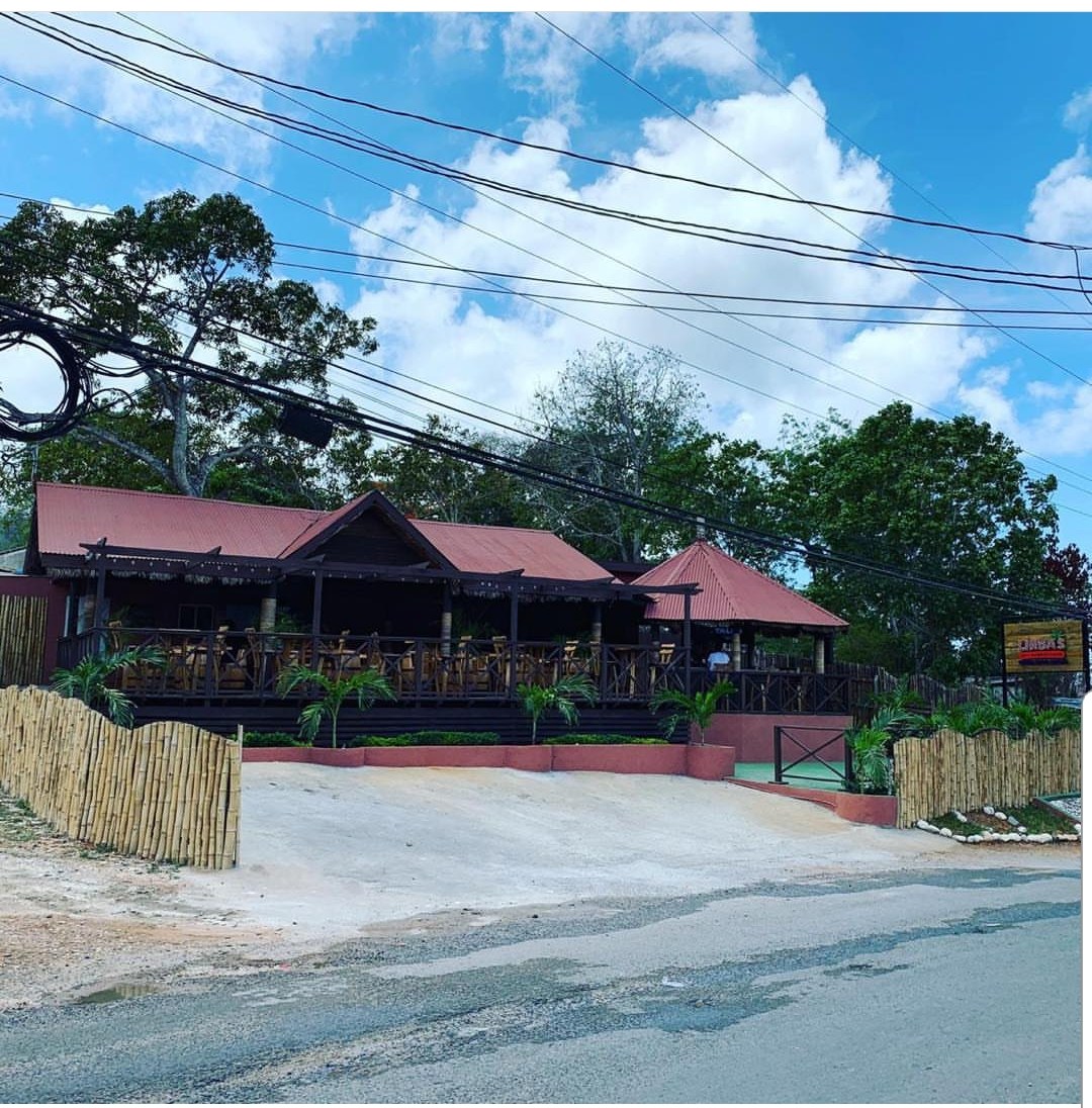 Linda's Jerk & Sea Food Restaurant photo 2