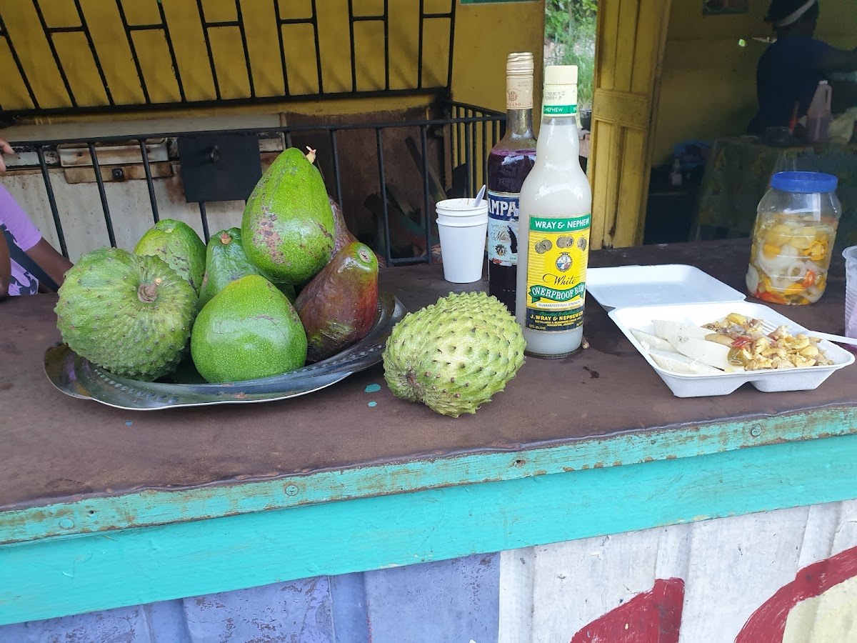 Faith's Pen Seafood & Jerk Centre photo 1