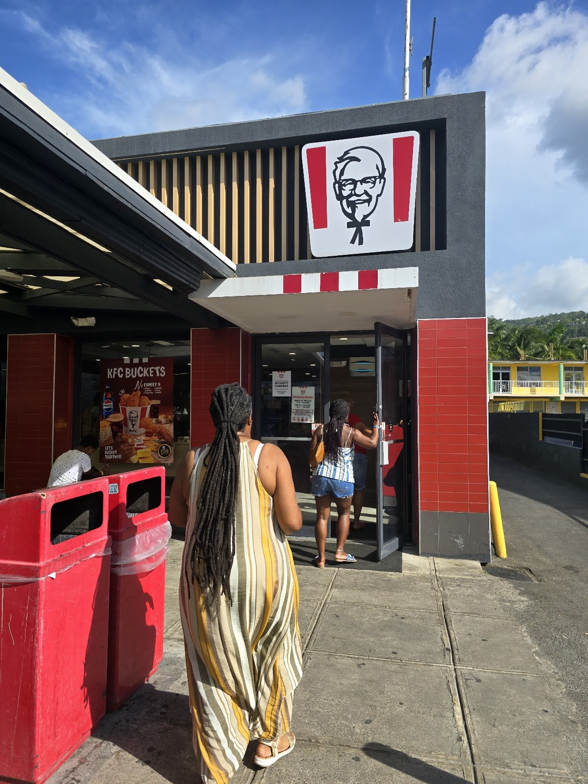 Kentucky Fried Chicken photo 2