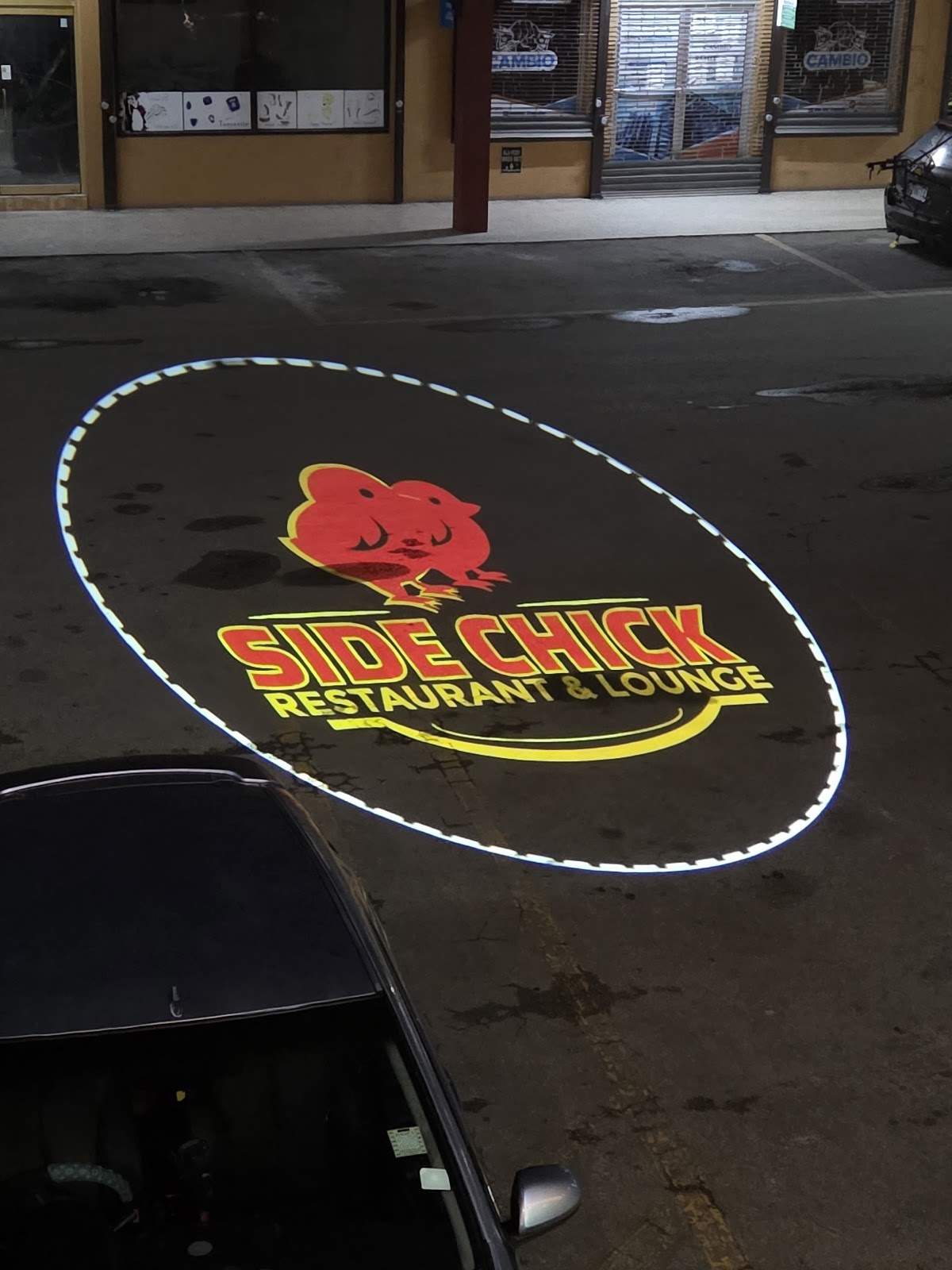 Side Chick Restaurant & Lounge photo 1