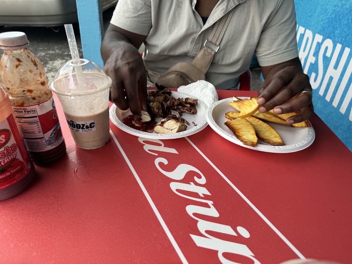 David's Jerk Centre photo 1