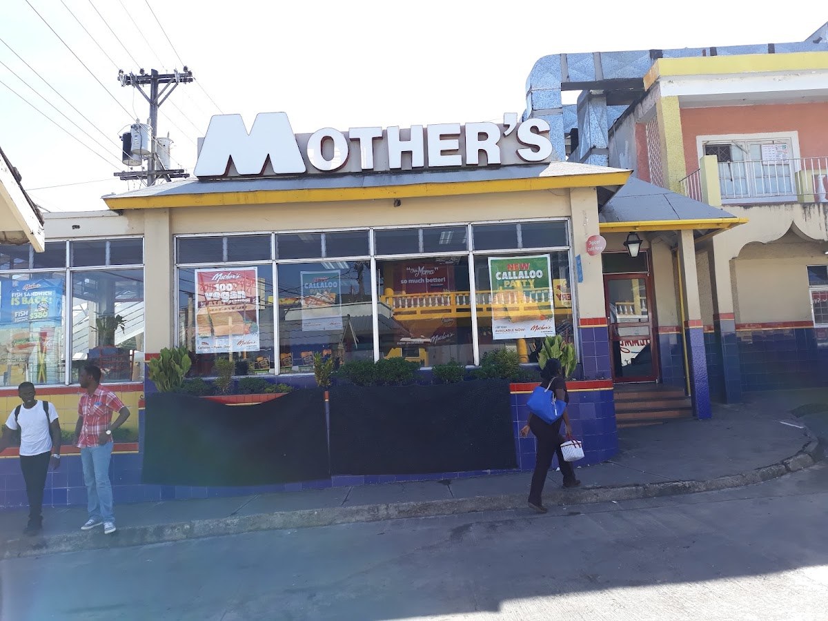 Mom's Homestyle Restaurant — St. Ann