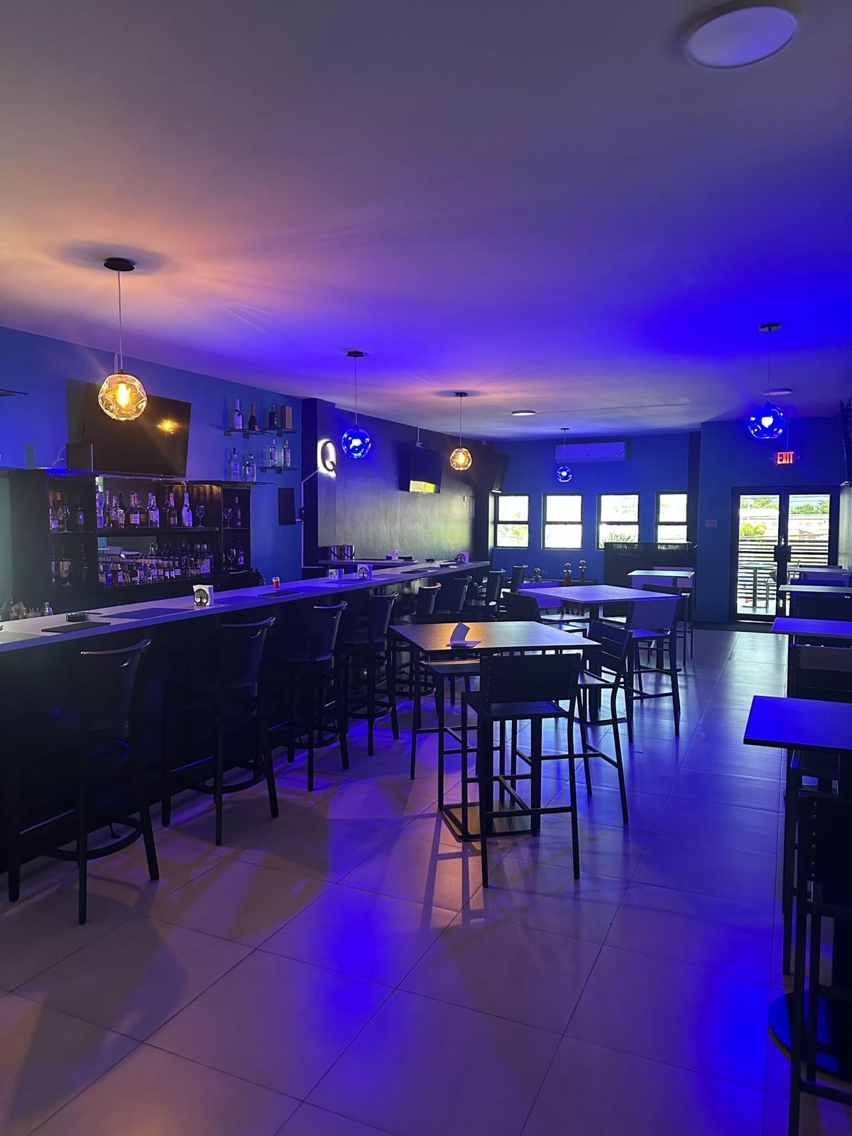 Quasar Grill and Cocktails — St. Catherine